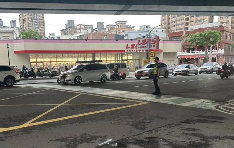 警方加強取締。桃園警分局提供