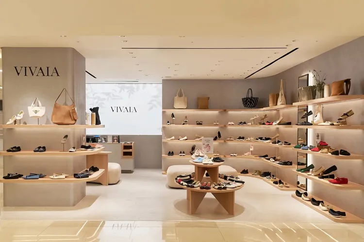 VIVAIA在台灣的首間專賣店選址台北微風廣場。品牌提供