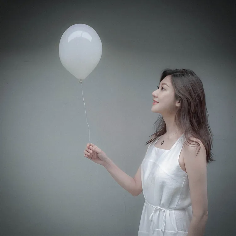 林逸欣推出新單曲《Evelyn》。欣宇宙音樂提供