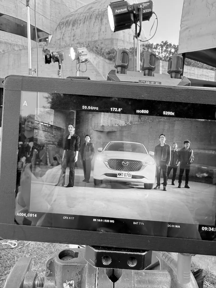 回聲樂團為車款拍攝廣告。回聲社提供