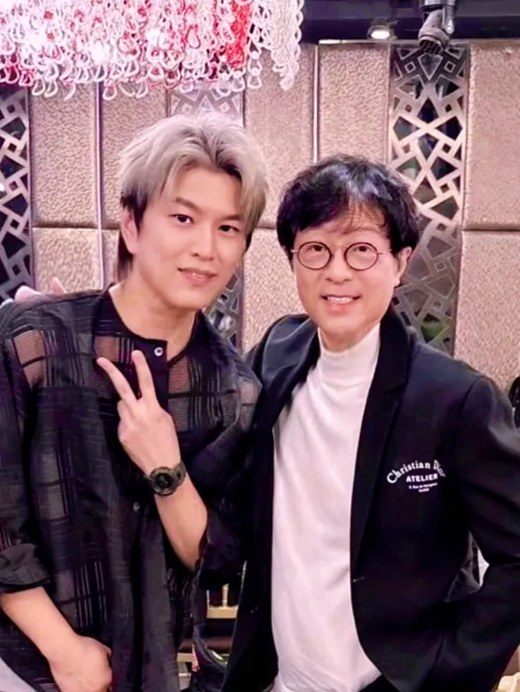 阿弟（左）與蔣三省去年因劇結緣。JMS蔣三省音樂提供