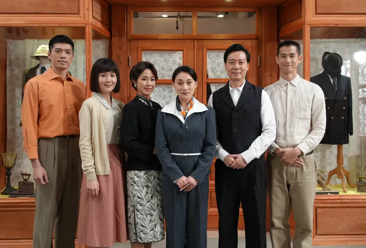 寶島西米樂重現歌仔戲風靡一時的年代記憶，左起王盈凱、何宜珊、黃瑄、何佩芸、尹昭德、盧彥澤。台視提供