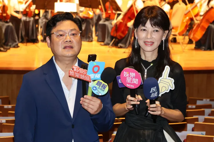 季中平與陳明真一同受訪。莊宗達攝