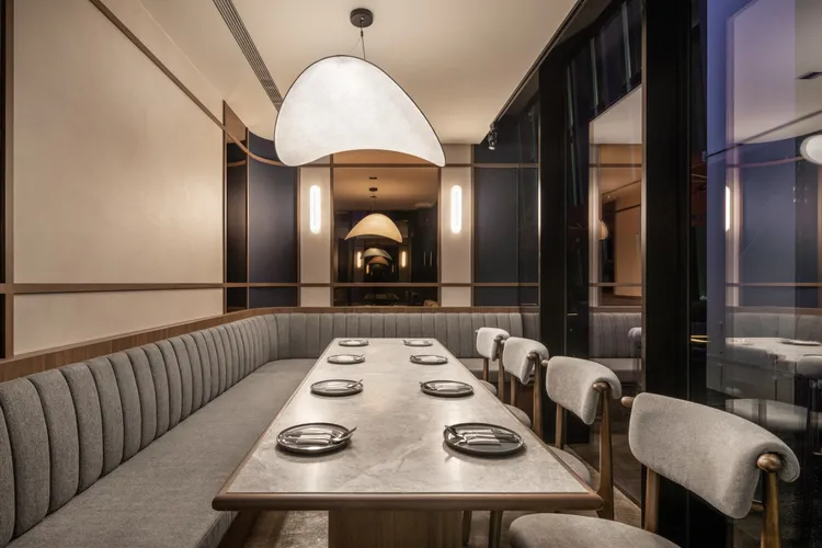 boon現代韓式餐酒館提供兩個包廂。業者提供