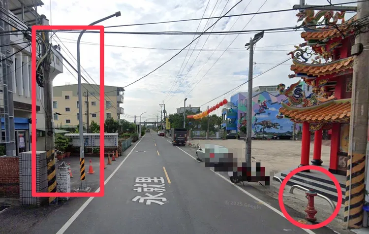 事發地點本就有劃設紅線規劃，附近有消防栓也不能停車。取自google map