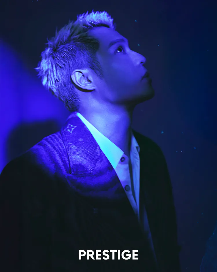 周湯豪母子以不同的方式在不同的時期一個人扛下一個家。PRESTIGE TAIWAN提供