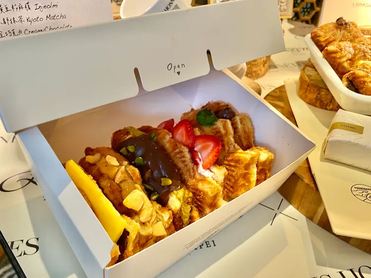 可頌鯛魚燒為每盒6入，售價為980元。莊偉祺攝