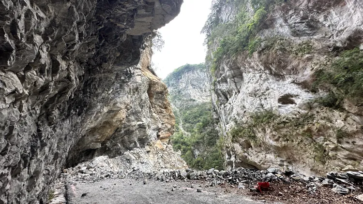 太魯閣景點燕子口尚在修復未對外開放。太魯閣國家公園管理處提供
