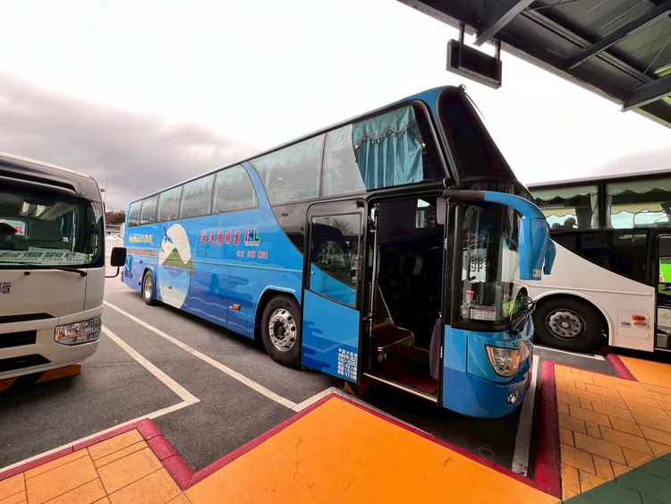 葛瑪蘭客運板橋至花蓮假日限定公車正式上路。花蓮轉運站提供