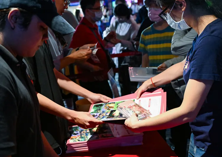 今購票可獲得「2025吉卜力動畫電影下半年曆」。甲上娛樂提供