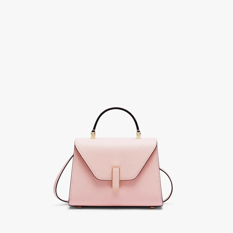 Valextra Iside Micro。品牌提供