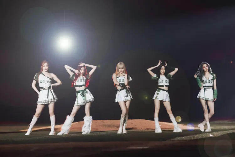 ELL&s在大巨蛋首秀新歌。KJM娛樂提供