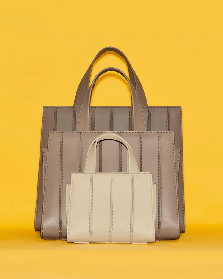 Whitney包款共推出6種尺寸。品牌提供