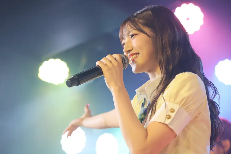 村山彩希15日舉行畢業公演。翻攝自村山彩希X