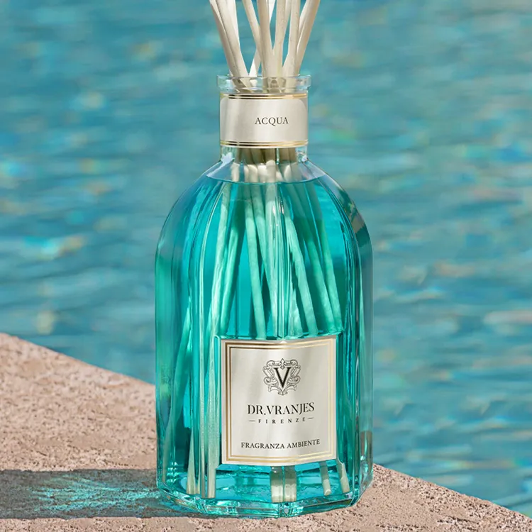 DR. VRANJES FIRENZE翡冷翠．ACQUA 蔚藍海岸呈現清新的海洋氣息。寬庭提供