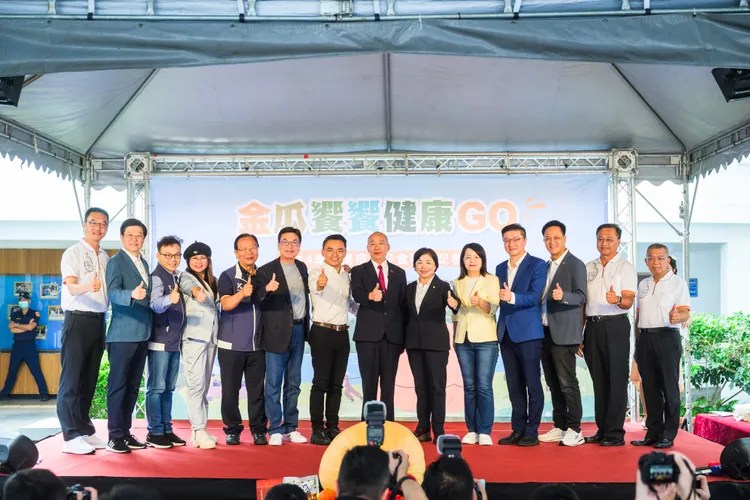 立法院長韓國瑜今（6）日上午與多位立委，共同出席「114年滬尾南瓜好食行銷記者會」。立法院提供