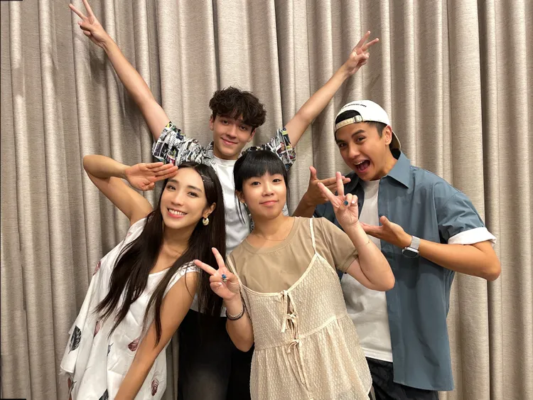 群星大啖美味料理。寬寬整合行銷提供