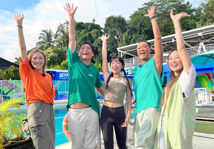 《行！鬥陣出國去！》本週前往新加坡走透透。公視台語台提供