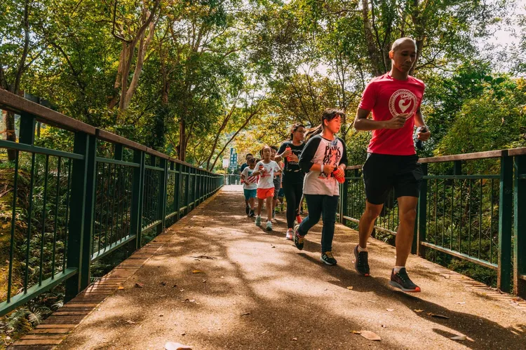 雲品溫泉酒店與知名三鐵運動團隊「鐵人工廠」再度攜手推出「鐵人運動放電營」。雲朗觀光提供