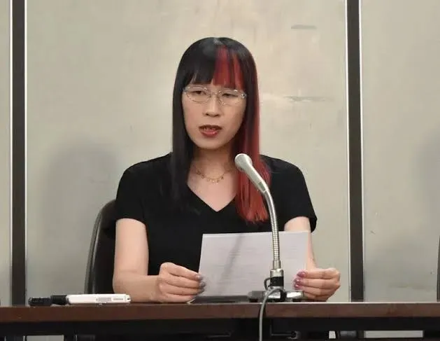 李琴峰召開記者會控告日本議員。翻攝自X