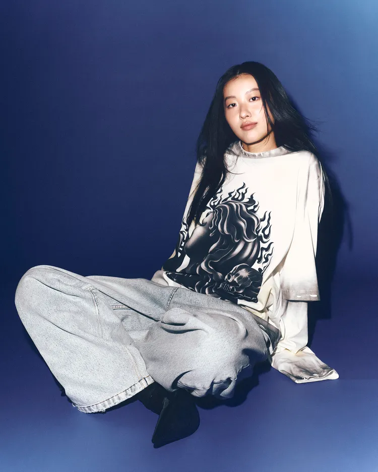 年僅20歲的陳康堤首次拍攝宣傳照。香港華納音樂提供