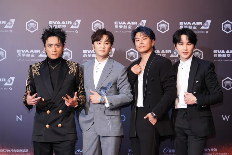 Energy在金曲紅毯上的4名成員都配戴寶格麗珠寶與腕錶。品牌提供