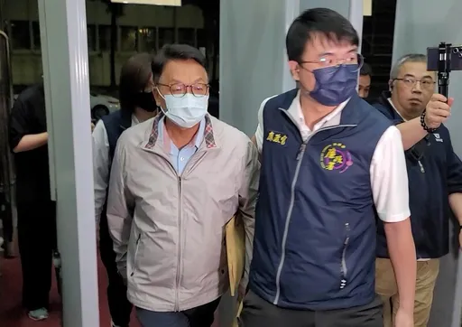前立委陳歐珀涉貪護航業者遭聲押 妻80萬交保