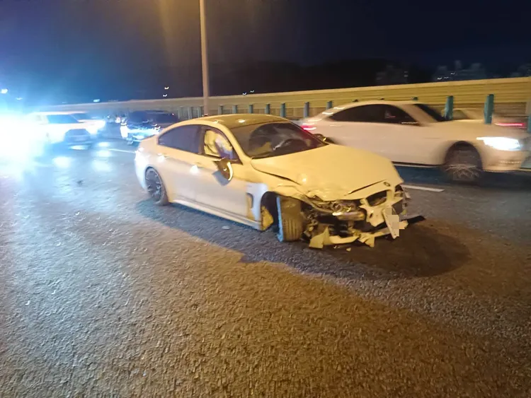 肇事BMW轎車。民眾提供