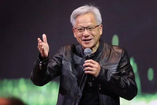 美股收盤齊揚　輝達超越微軟市值全球第一