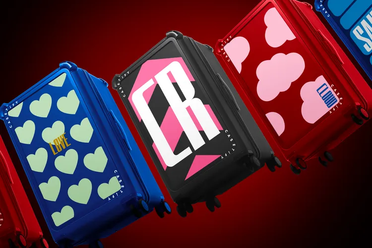 CASETiFY全新Bounce行李箱也推出全表面專屬客製化設計服務。品牌提供