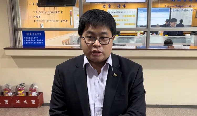 民進黨委任律師黃帝穎。謝亞庭攝