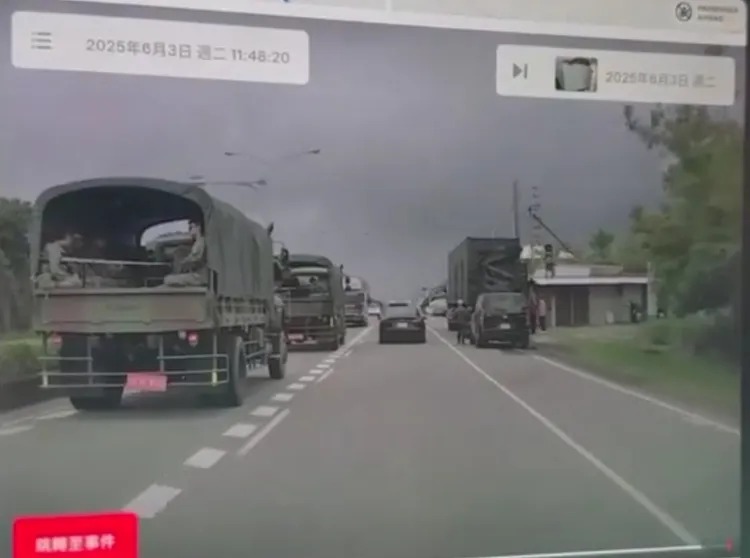 軍車士官嗆特斯拉駕駛開太快，但從後方紀錄器畫面可看出，兩車並行車速都不快。投訴人提供