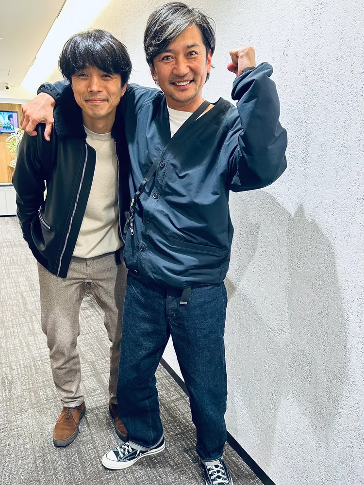 國分太一（右）所屬的TOKIO在1994年出道，井之原快彥所屬的V6則於1995年出道，兩人交情深厚。翻攝國分太一推特