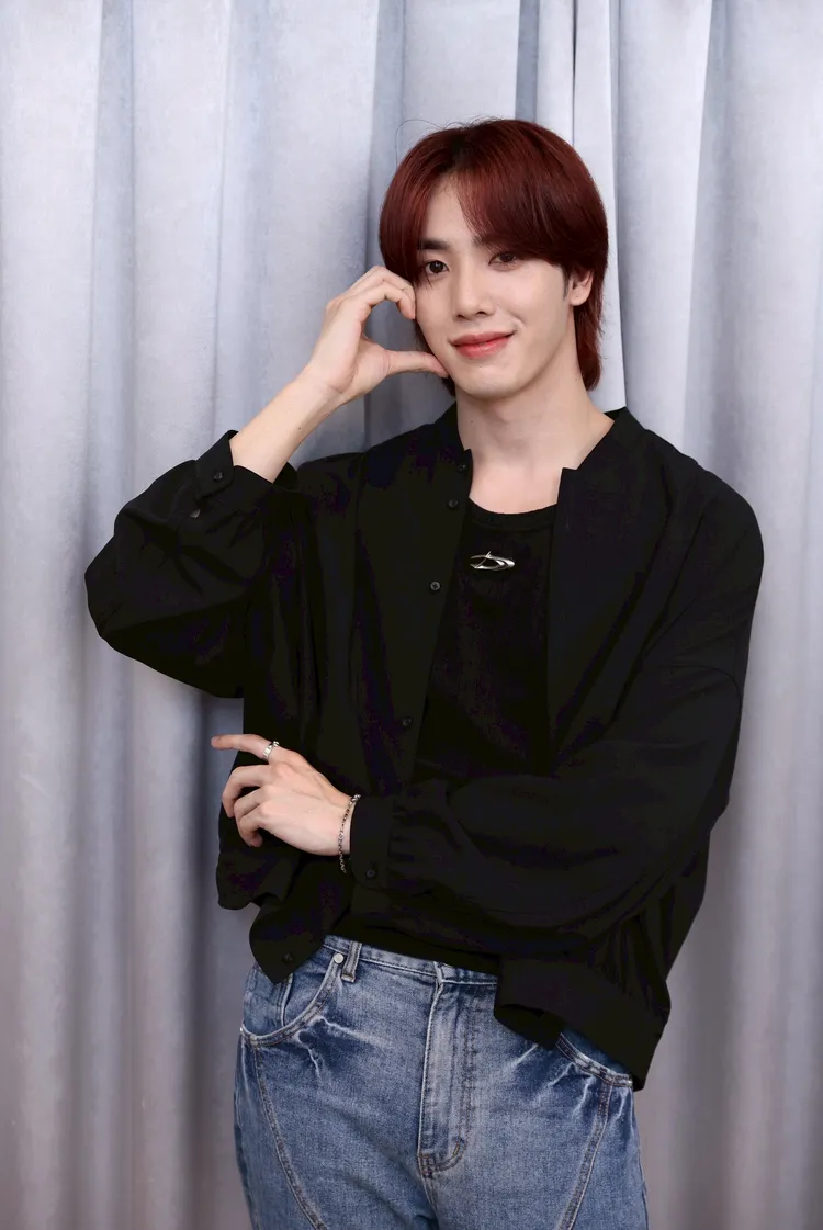 KAZUTA來台喝了珍珠奶茶。彭欣偉攝