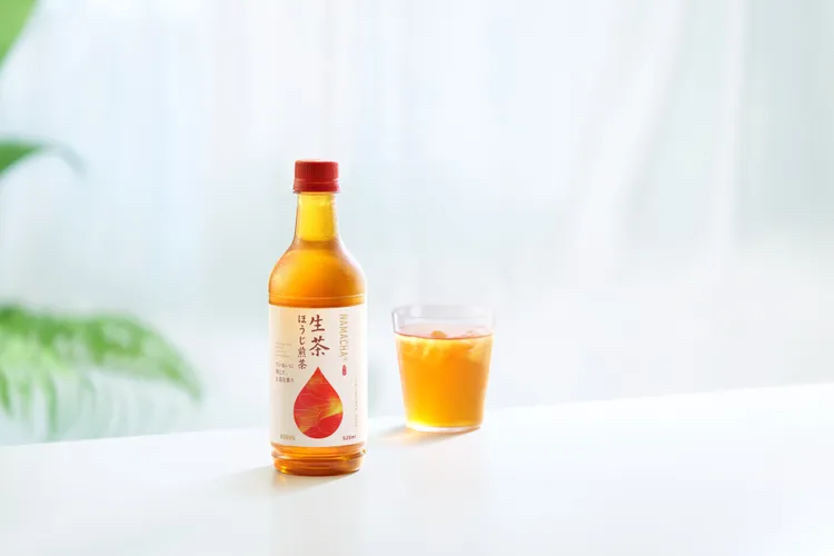 KIRIN「生茶-焙茶」兼具濃郁茶香與清甜口感，適合在高壓工作之餘沉澱思緒、轉換心情。業者提供