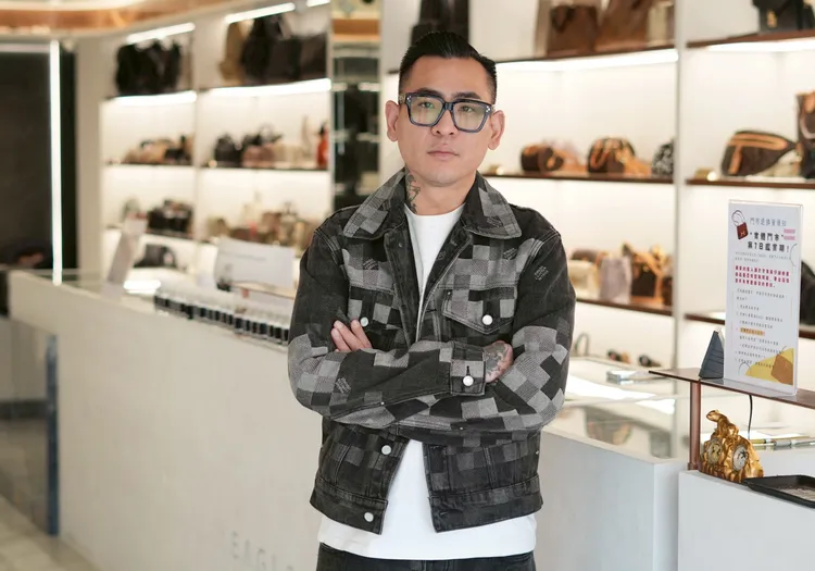 蹦闆旗艦店開幕1個月，業績比網路成長3到4倍。彭欣偉攝