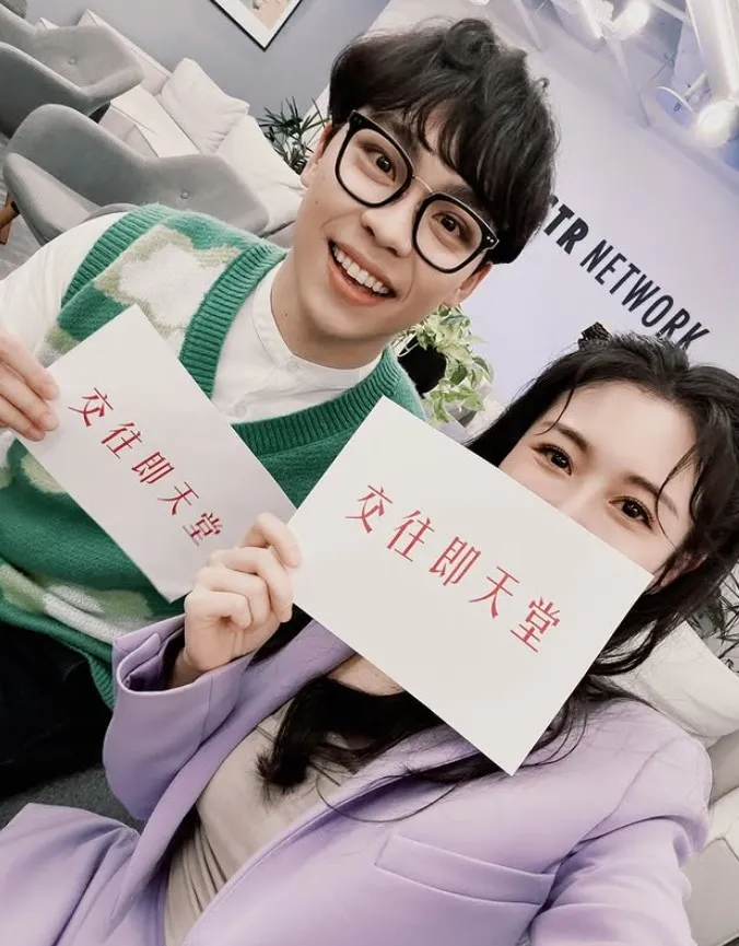 賀瓏、Albee在４月時宣傳《交往即天堂》單元時，網友拱他們交往，沒想到現在變預言家。翻攝Albee IG