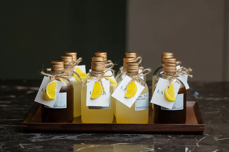 LA MER特別和咖啡生活品牌COFFEE LAW合作，推出兩款特調飲品。品牌提供