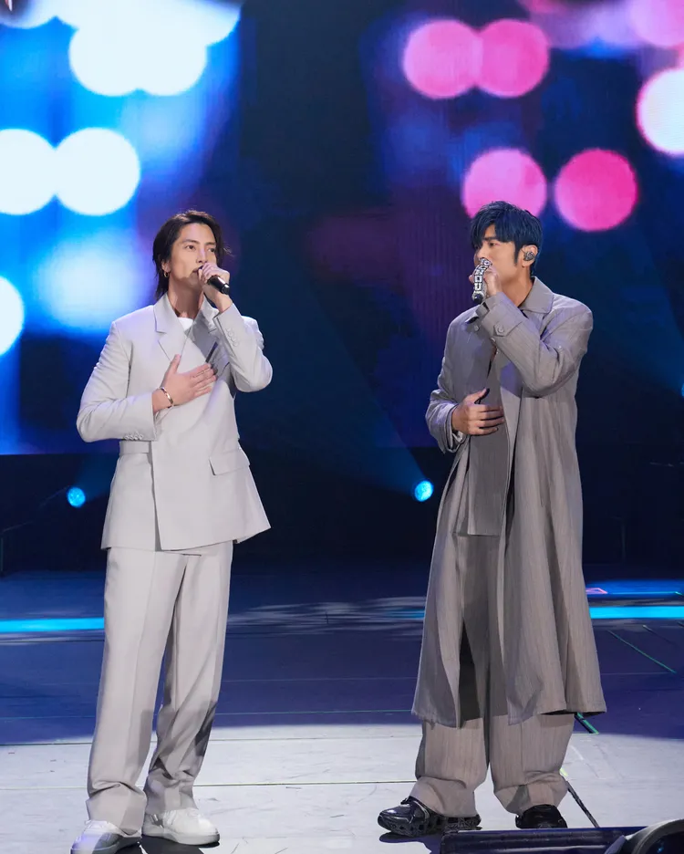 周杰倫與山下智久驚喜在香港合唱。杰威爾提供
