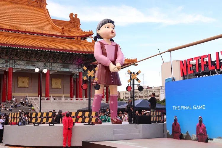 巨型英熙娃娃再度坐鎮。莊宗達攝