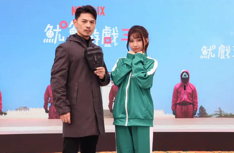 阿Ken（左）擔任主持人，一粒挑戰終極跳繩失敗。莊宗達攝