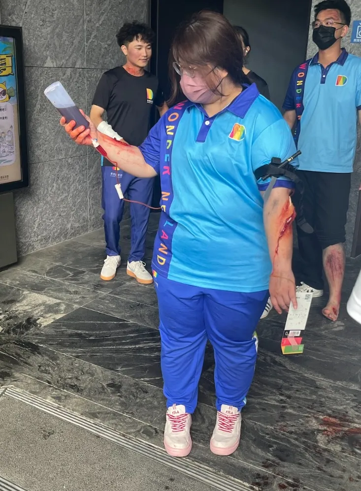 參與演練的人員傷妝逼真。民眾提供