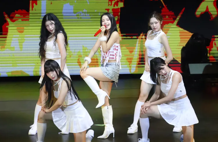 頌樂又唱又跳，展現驚人實力。莊宗達攝