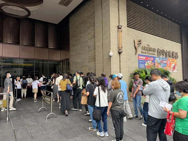 王品股東會湧現排隊人潮。王品提供