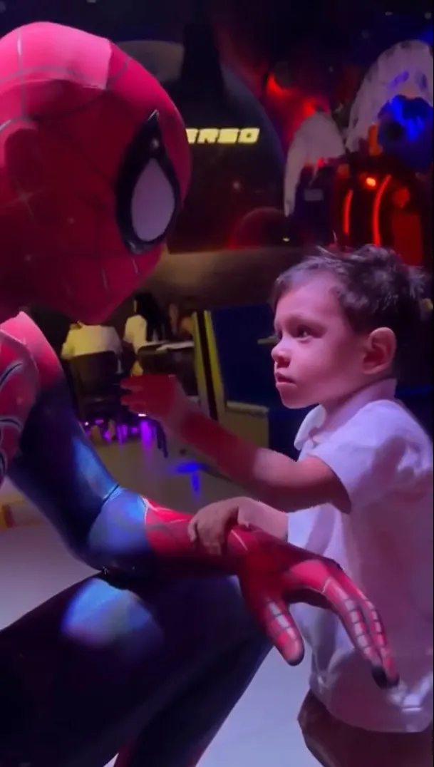 翻攝《robertwyatt13》的IG