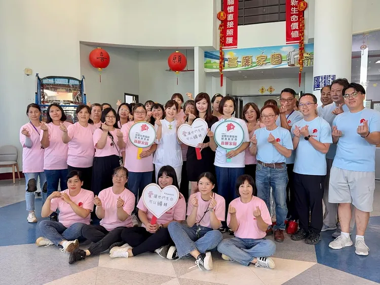 曾心梅參與公益不遺於力。願有情提供