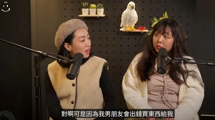 天殘於生前接受博恩專訪時道出自己的戀愛觀。翻攝自博恩「博音」Podcast 影片