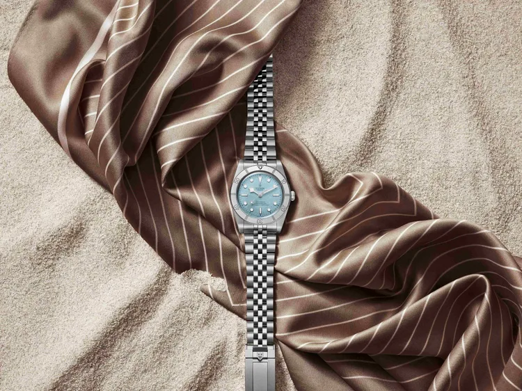 帝舵表為Black Bay 54推出「湖水藍款」。品牌提供