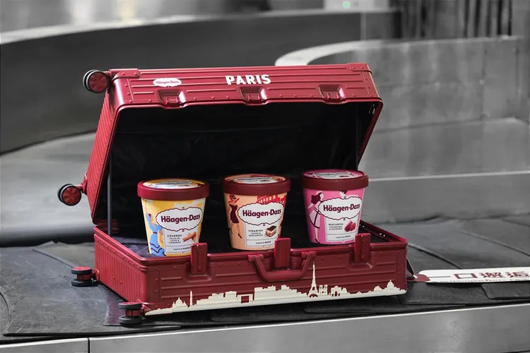 哈根達斯特別打造全台首見的「歐風甜點冰淇淋行李箱」。業者提供