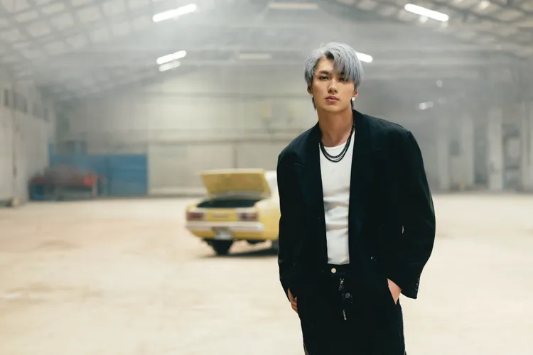 恩師羅志祥全程力挺給建議 ，讓薛恩緊張又感恩。華納音樂提供